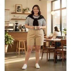 Lauren Ralph Lauren Cream Khaki Shorts Size 16